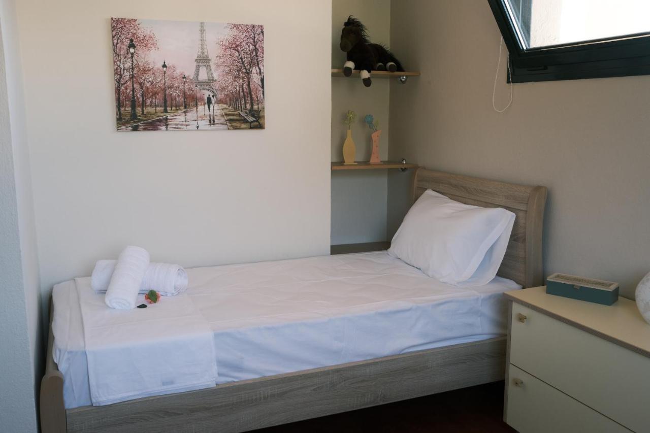 Ferienwohnung Crystal Bay PalaiónTsiflíkion Exterior foto